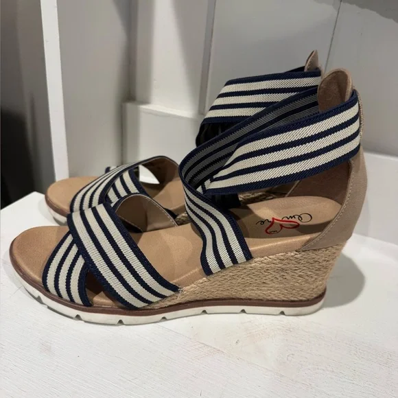 Mia Amore Haiku Navy Striped Wedge Sandal - Picture 2 of 6